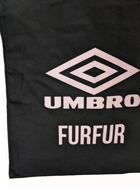 FURFUR× UMBRO コラボ　トートバッグ　ブラック　新品タグ付　匿名配送 FURFUR （ファーファー)UMBROコラボキャンバストート 24春夏