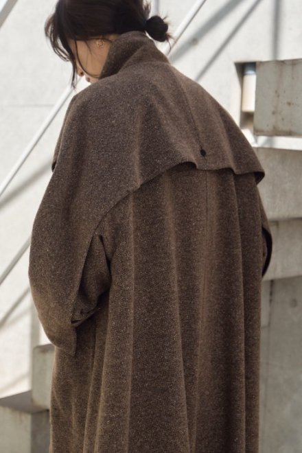 Hella (ヘラ)WING YOKE NEP COAT 24秋冬【h243-01】ウールコート 秋受注会 - 通販セレクトショップ  HeartySelect | TODAYFUL.SNIDEL.CELFORD.COCODEAL等正規取扱　大阪枚方くずは