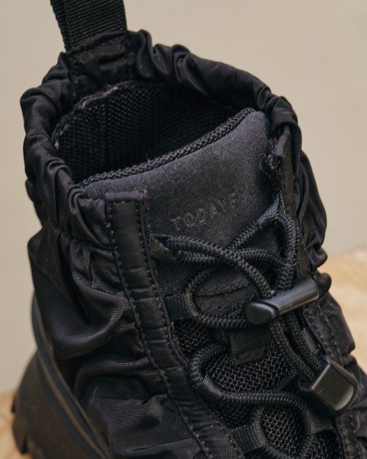 TODAYFUL (トゥデイフル）Vibramsole Drawstring Sneakers★ 24秋冬.予約【12421023】スニーカー  入荷予定 : 11月中旬～　冬受注会 - 通販セレクトショップ HeartySelect | ...