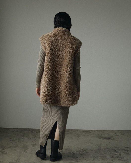anuke(アンヌーク)Eco Fur Vest 24秋冬【62420102】ベスト ss12