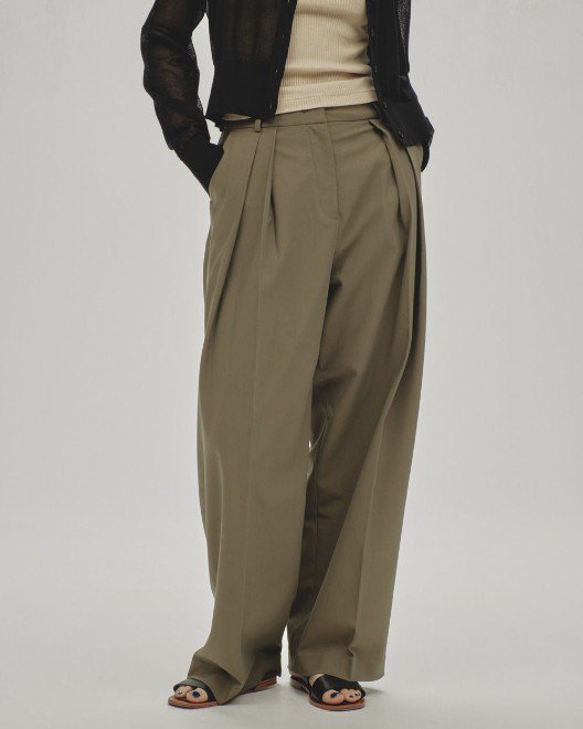 TODAYFUL (トゥデイフル）Twill Wide Trousers☆ 25春夏予約【12510707】パンツ 入荷予定 : 4月中旬～ -  通販セレクトショップ HeartySelect | TODAYFUL.SNIDEL.CELFORD.COCODEAL等正規取扱 大阪枚方くずは