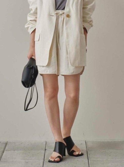 【初売り】 TODAYFUL 25春夏 Sandals☆ Leather (トゥデイフル）Square 靴