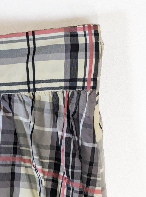 Lily Brown （リリーブラウン)ボリュームタフタスカート 25春夏