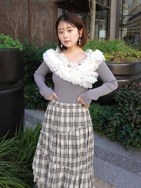Lilly brown バックオープンフリルワンピース Lilly brown バックオープンフリルワンピース （mizuki.nの