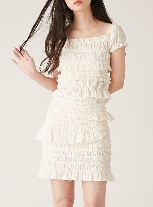 リリーブラウン　フリルノースリーブ　スカート LILY BROWN 新作10%OFF リリー ブラウン ボトムス 25秋冬 シアー