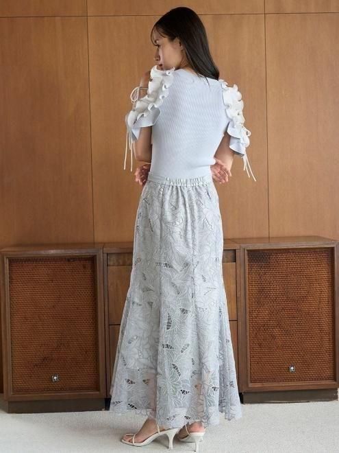 snidel （スナイデル）カットワークセミフレアスカート 25春夏