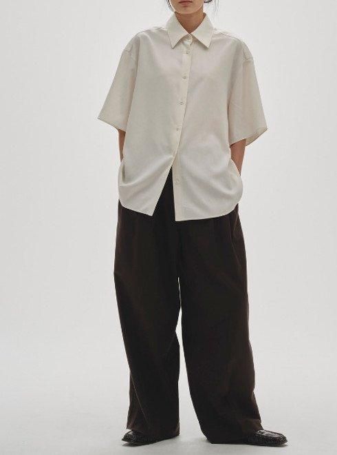TODAYFUL (トゥデイフル）Lightweight Tuck Trousers☆ 25秋冬