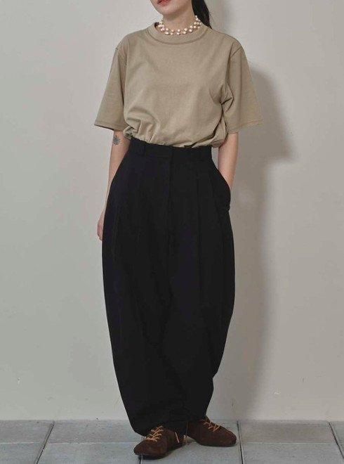 TODAYFUL (トゥデイフル）'Tapered Tuck Trousers''☆ 25秋冬