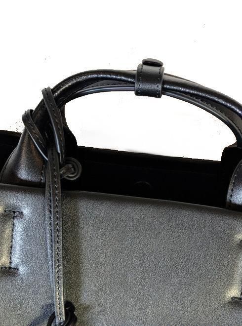 TODAYFUL (トゥデイフル）Useful Leather Bag (M)☆ 25秋冬