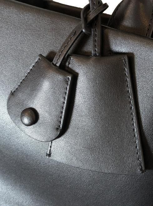 TODAYFUL (トゥデイフル）Useful Leather Bag (M)☆ 25秋冬