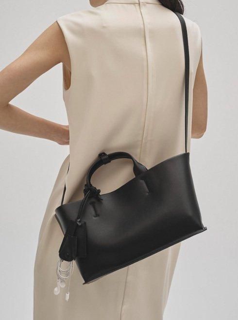 バッグ todayful venus bag M SALE 50%OFF】[od241-0638]odds(オッズ) VENUS BAG(M