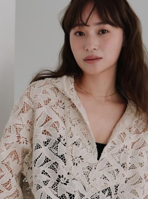 hella (ヘラ)flower lace hoodie 25秋冬【h253-13】スウェット
