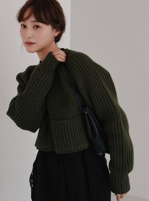 hella (ヘラ) cropped knit pullover 25秋冬【h253-93】ニットトップス