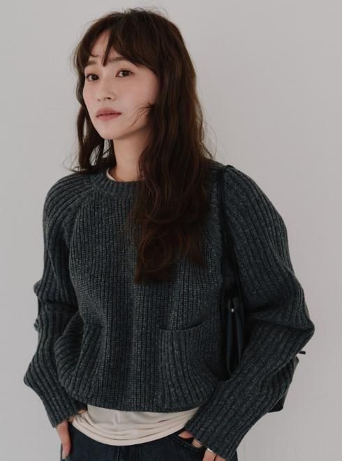 hyeon ペタルニット セーター 黒 セール】 ベロアモールVネックニットプルオーバー≪手洗い可能