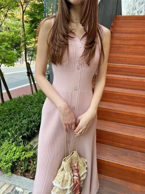 snidel （スナイデル）フロントボタンニットワンピ 25春夏