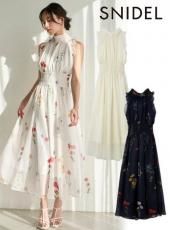女優 新木優子さんが纏う SNIDEL春最新Collection♪春が