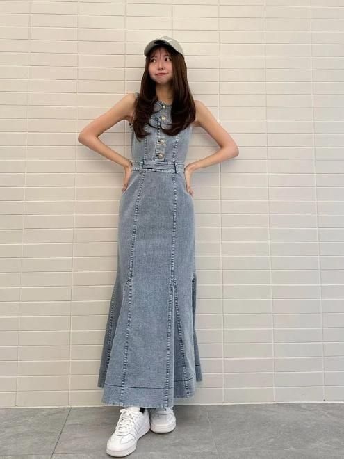 snidel （スナイデル）デニムマーメイドワンピ 25春夏.予約