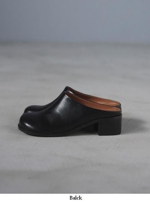 anuke (アンヌーク）Ecoleather Heel Slip-ons☆ 25秋冬【62521021