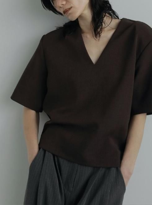 未使用✨anuke Vneck Compact Shirts ブラック free アンヌークanuke Vneck Compact Shirts