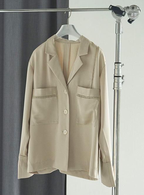 anuke (アンヌーク）Satin Tailored Shirts☆ 25秋冬予約