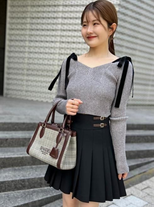 Mサイズ 即完 SNIDEL 新品タグ付 プリーツスカショーパン 25AW プリーツスカショーパン（ショートパンツ）｜SNIDEL（スナイデル