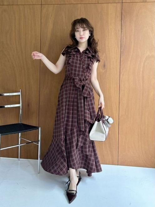 LILY BROWNラッフルフリルフレアワンピース ラッフルフリルフレアワンピース｜リリーブラウンの通販｜&mall
