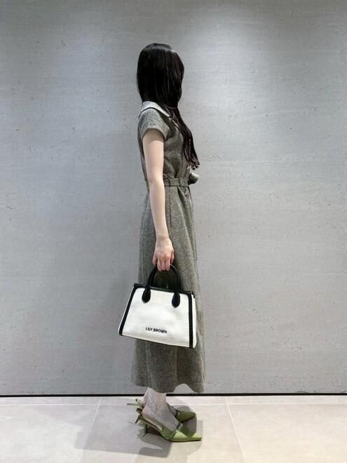 Lily Brown （リリーブラウン)デコルテレイヤードトレンチ