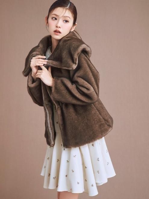 CELFORD (セルフォード)ビッグカラーペプラムファージャケット 25秋冬