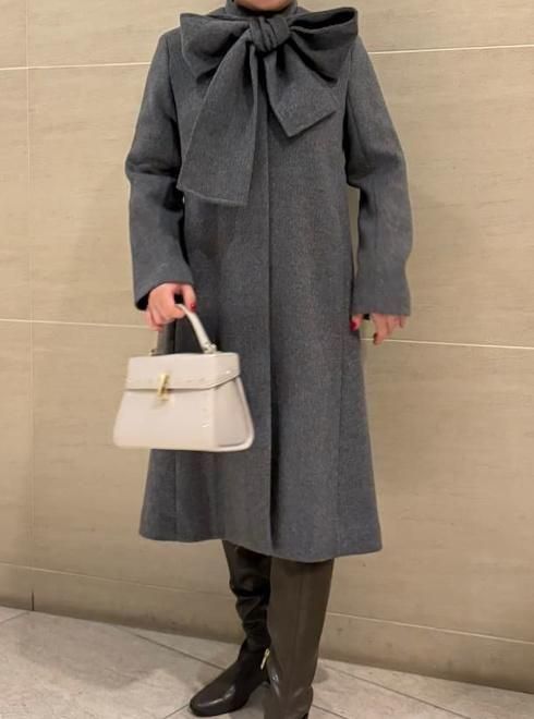 CELFORD (セルフォード)リボンストール付きノーカラーコート 25秋冬