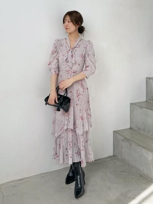 snidel （スナイデル）Sustinaプリーツプリントワンピース 25秋冬