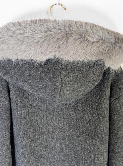 snidel （スナイデル）Sustainaファー付きニットパーカー 25秋冬