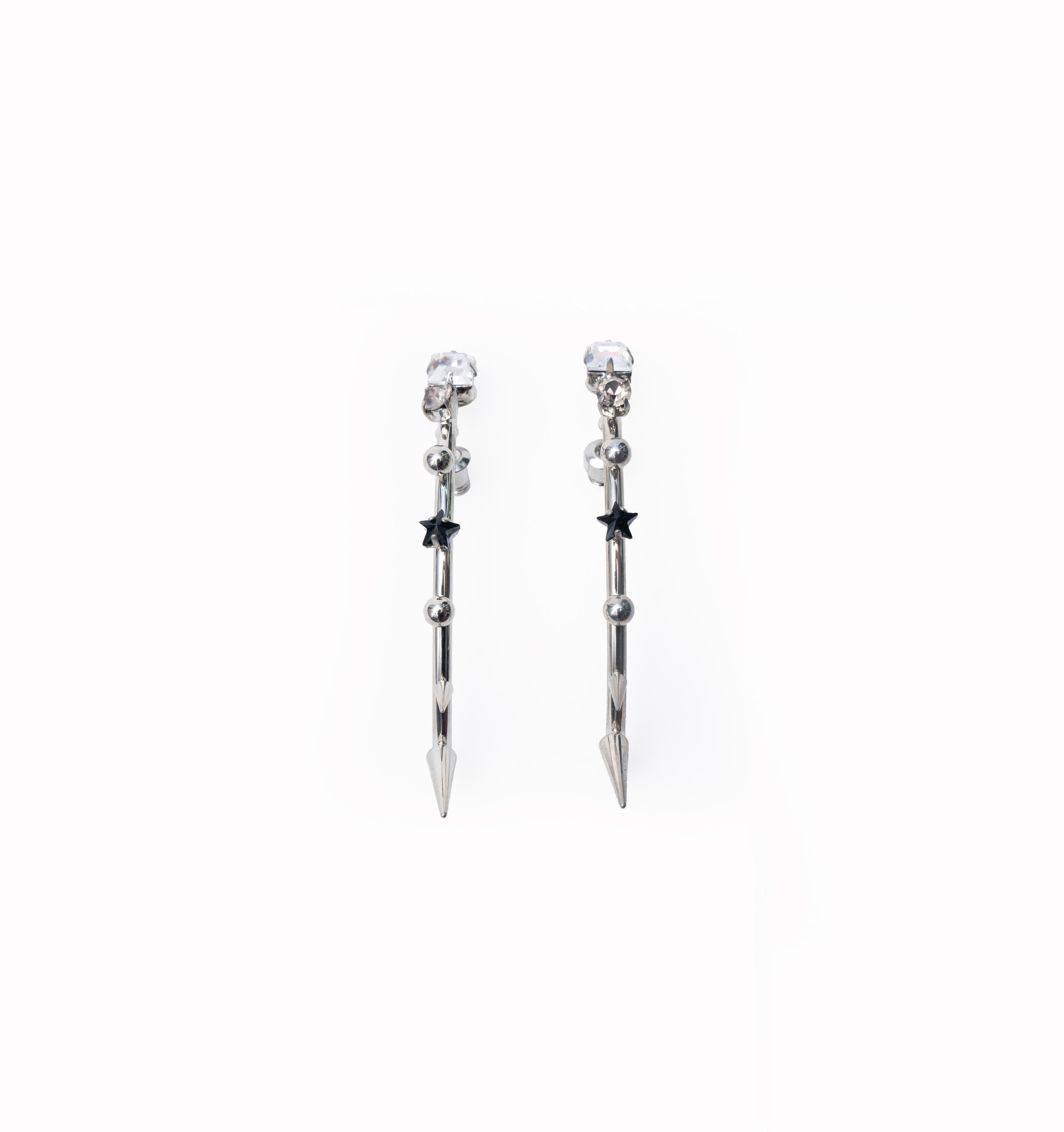 strong half hoop sharp pierces (earrings) silver -RISHDECO