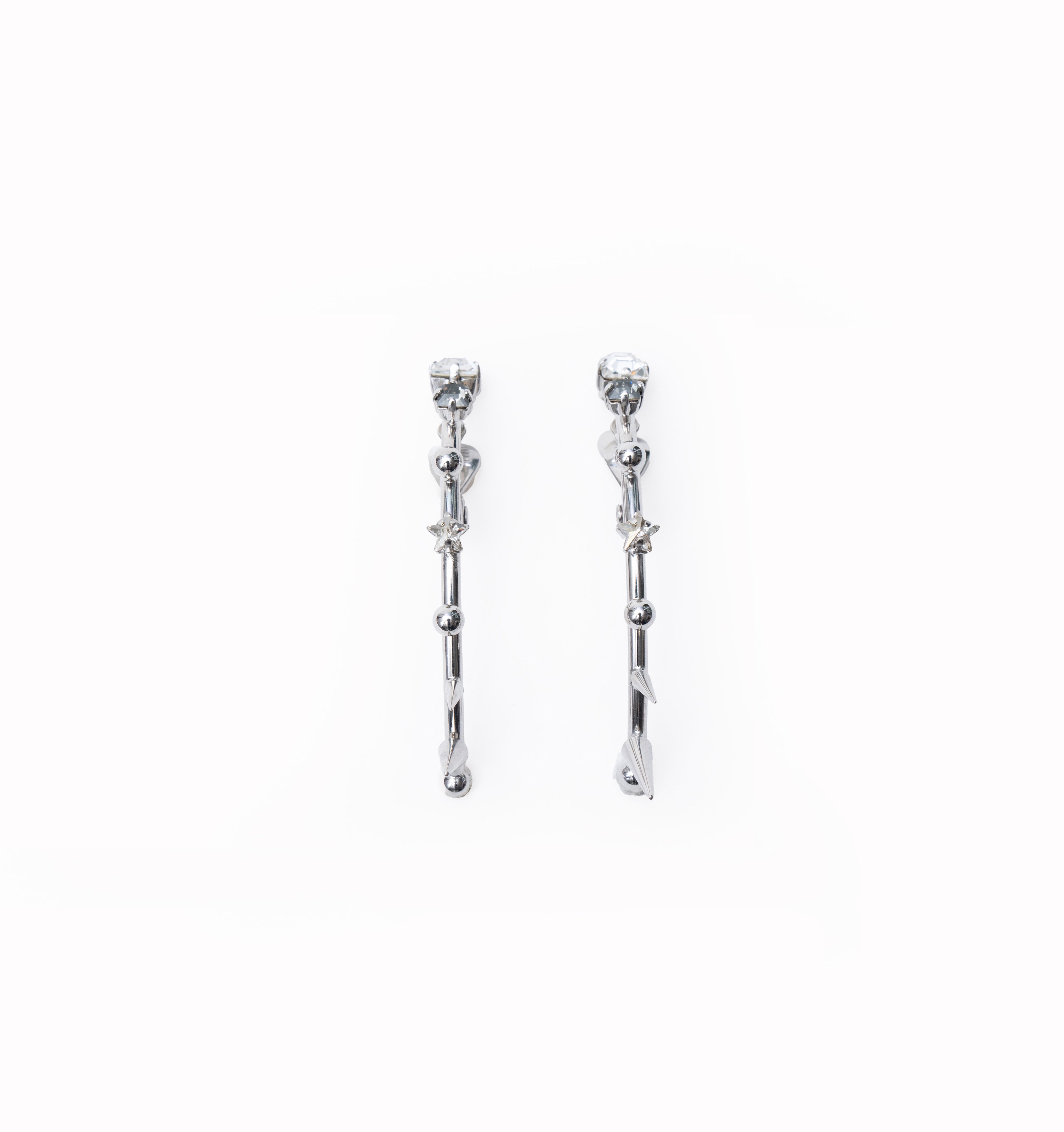 strong half hoop sharp pierces (earrings) silver