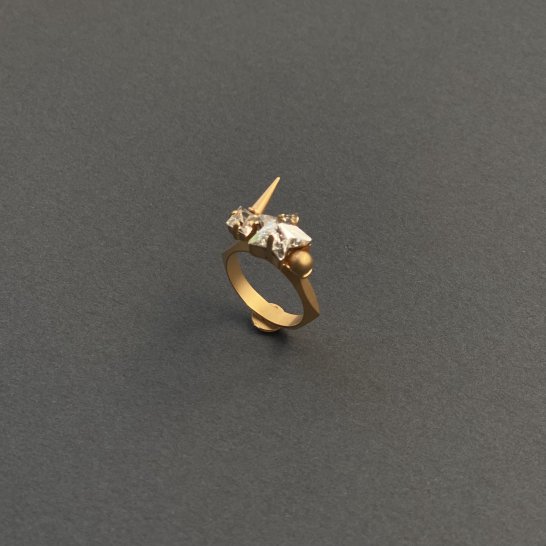  strong sharp ring gold