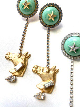 animal shiny horse long  pierces (earrings) gold 