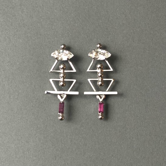 future triangle pierces(earrings) silver