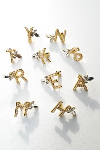 alphabet earring single