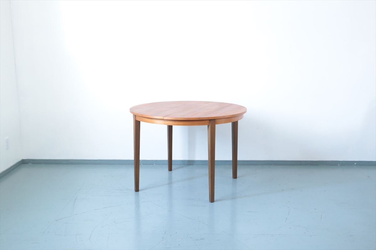 エクステンションダイニングテーブル（ウォールナット・丸）/105×105 