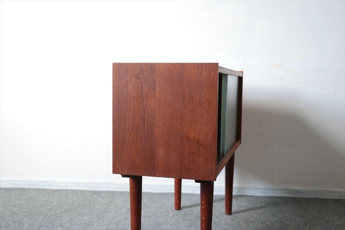 ガラスキャビネット（チーク）/デンマーク家具/K227-16 - 北欧