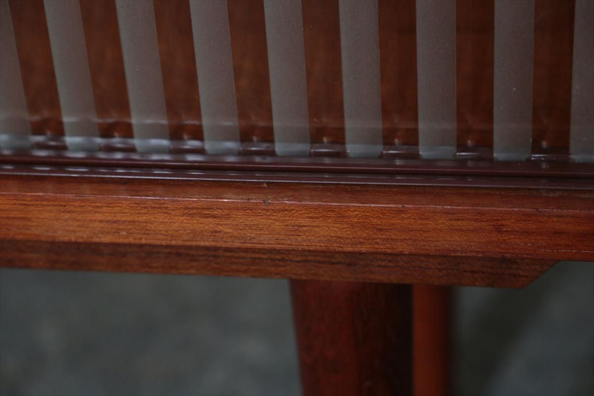 北欧ヴィンテージ　チーク　ガラスキャビネット スウェーデン 北欧ヴィンテージ チーク ガラスキャビネット 北欧