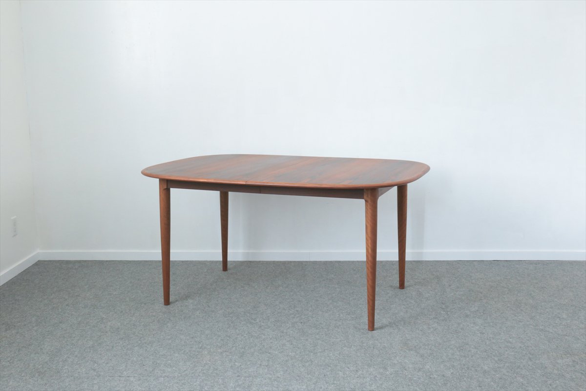 楕円テーブル（ローズウッド・エクステンション・中板2枚）/149×109