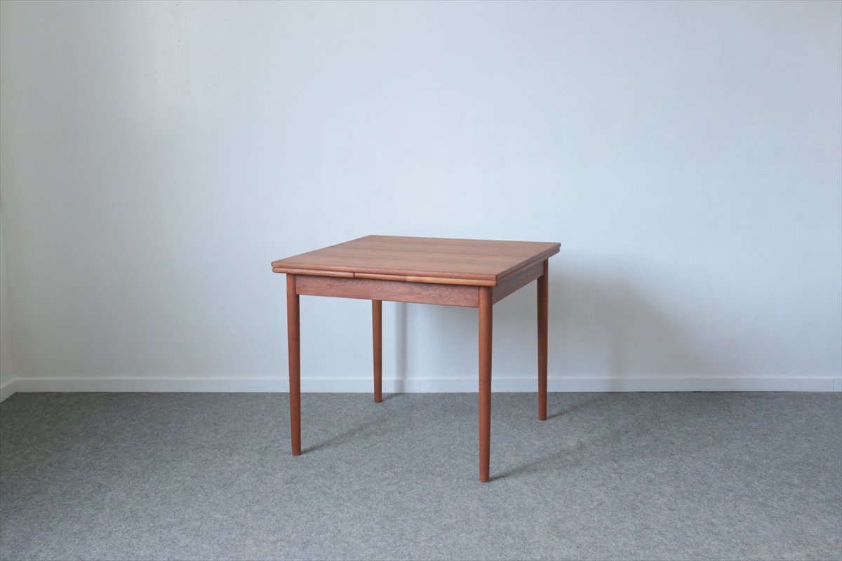 正方形テーブル（チーク・エクステンション）/84×84/デンマーク家具 