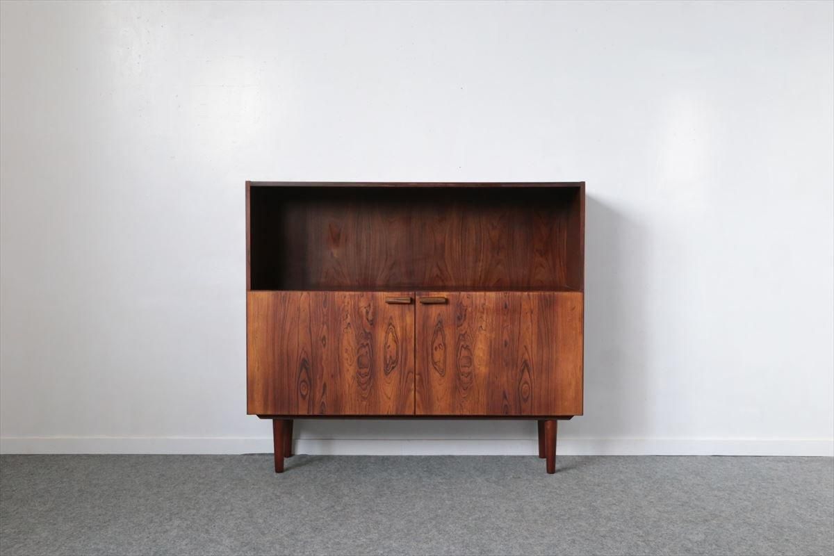 北欧ヴィンテージ ローズウッド キャビネット サイドボード 食器棚 デンマーク 北欧ヴィンテージ ローズウッド キャビネット サイドボード 食器棚