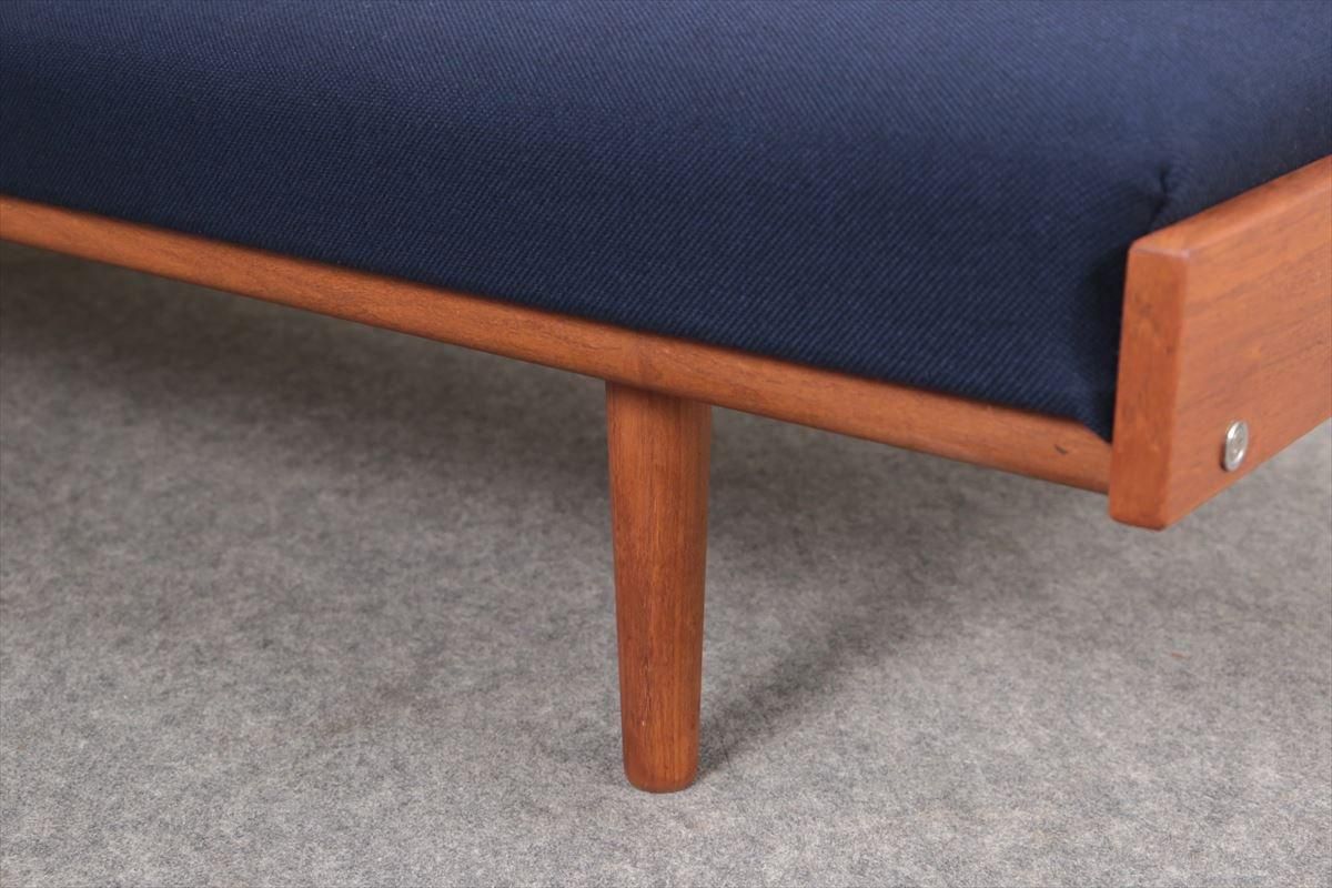 Hans J.Wegnerハンス・J・ウェグナー/デイベッド「GE258」丸脚(チーク