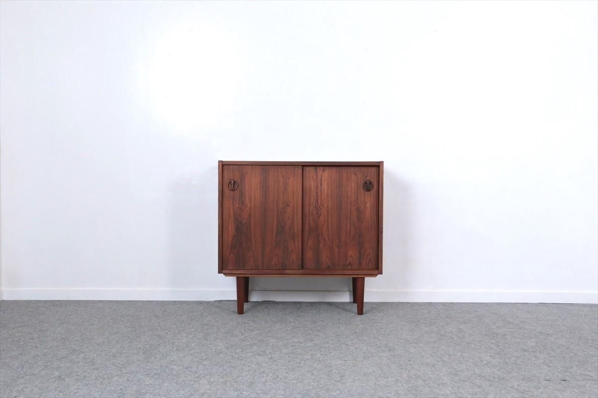 北欧ヴィンテージ ローズウッド キャビネット サイドボード 食器棚