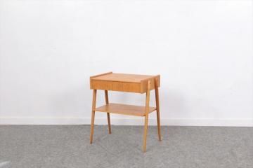 サイドテーブル - 北欧アンティークとデンマーク家具の店