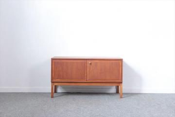 1時間限定値下げ！デンマーク　Scovby スコビー　キャビネット　サイドボード 1時間限定値下げ！デンマーク Scovby スコビー キャビネット