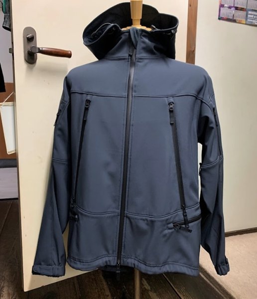 <img class='new_mark_img1' src='https://img.shop-pro.jp/img/new/icons15.gif' style='border:none;display:inline;margin:0px;padding:0px;width:auto;' />COLIMBO Original Arches Functional Parka