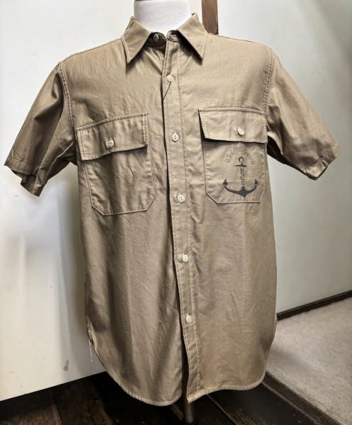 <img class='new_mark_img1' src='https://img.shop-pro.jp/img/new/icons15.gif' style='border:none;display:inline;margin:0px;padding:0px;width:auto;' />JELADO Officer Shirt ǥ