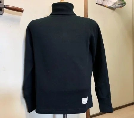 <img class='new_mark_img1' src='https://img.shop-pro.jp/img/new/icons15.gif' style='border:none;display:inline;margin:0px;padding:0px;width:auto;' />COLIMBO NEWKIRK TURTLENECK THERMAL 